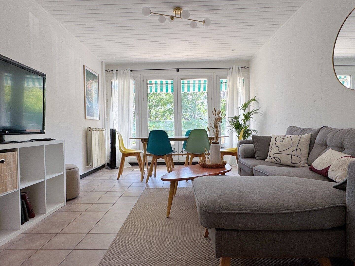 Appartement 5 pièces 93 m² · à La Garde · 93 m² · 554 €/mois