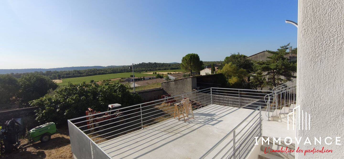 Appartement 4 pièces 94 m² · à Vacquières · 93,5 m² · 900 €/mois