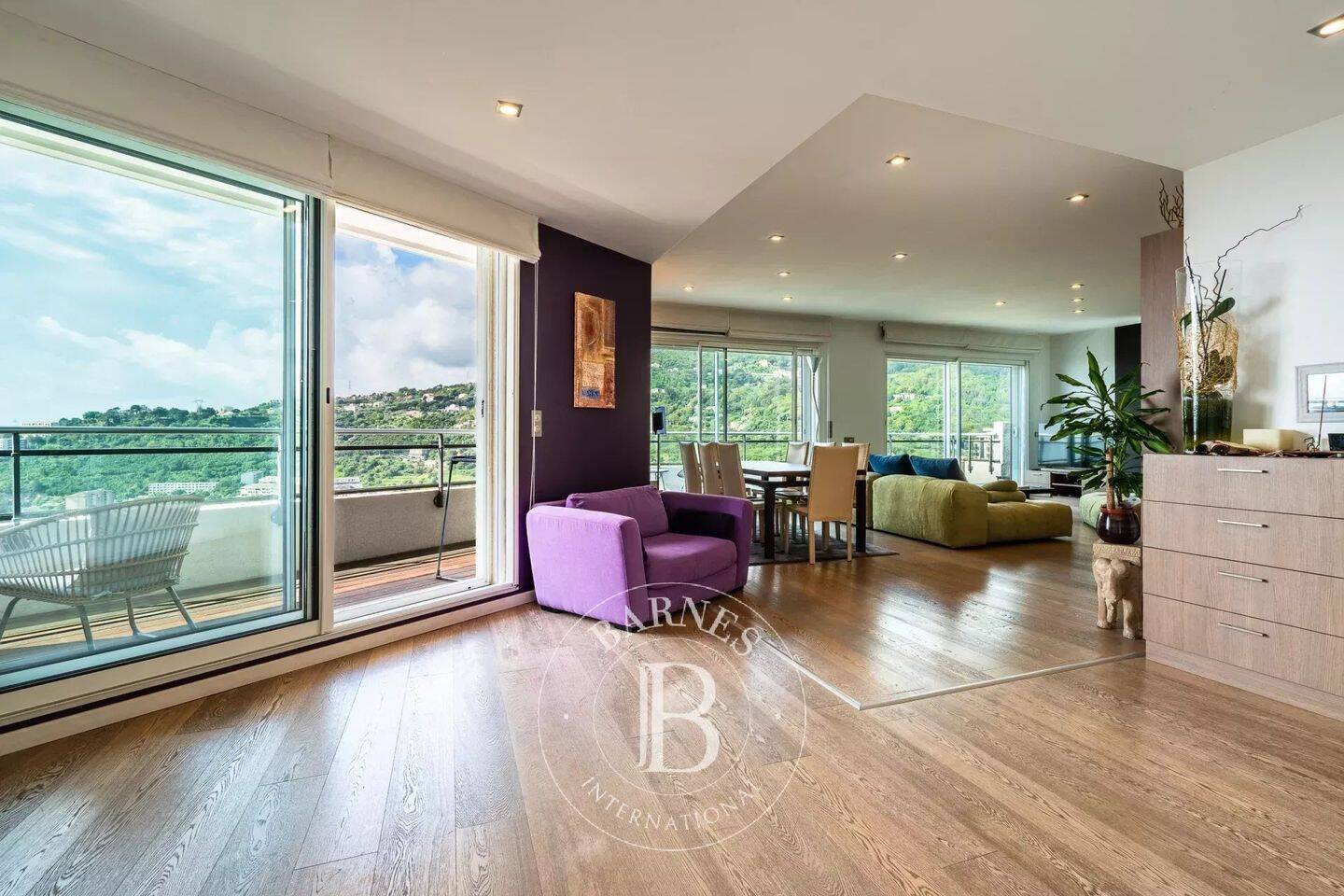 Appartement 6 pièces 212 m² · à Bastia · 212 m² · 998 000 €