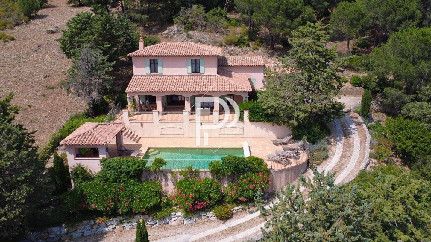 Maison 4 pièces 125 m² · à Le Plan-de-la-Tour · 125 m² · 1 260 000 €