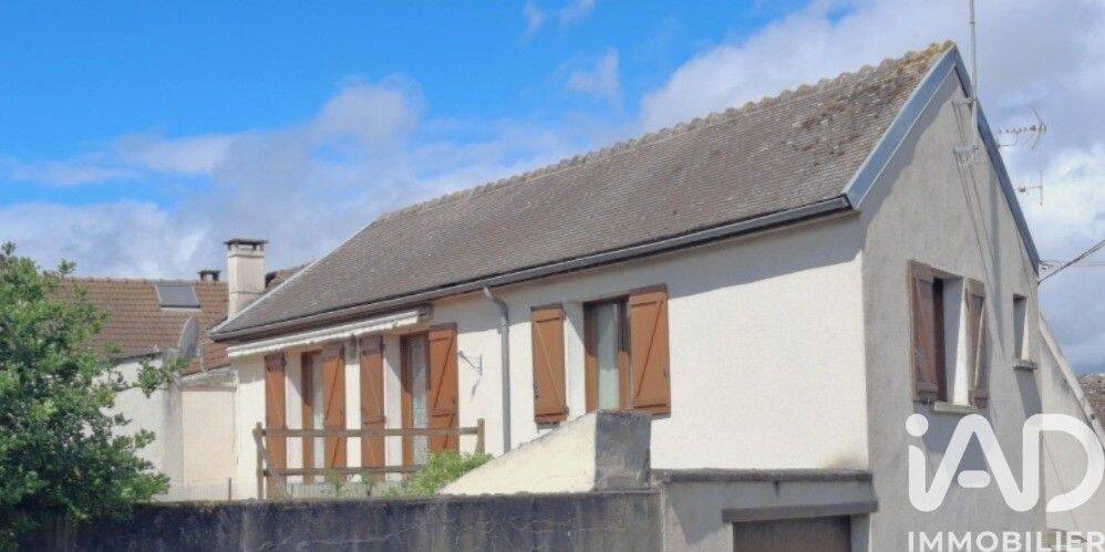 Maison 7 pièces 140 m² · à Bonny-sur-Loire · 140 m² · 95 000 €