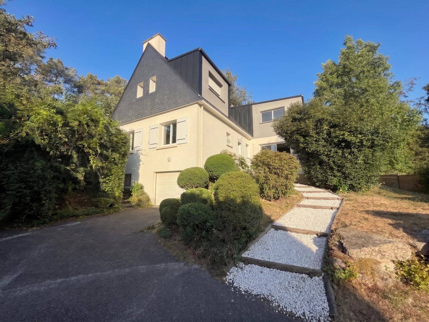 Maison 9 pièces 190 m² · à Saint-Avé · 190 m² · 564 000 €