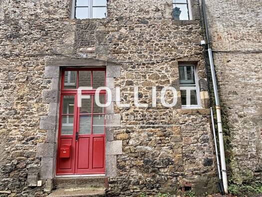 Maison à louer 710 € 4 pièces 3 chambres 70 m² Centre Ville Coutances 50200