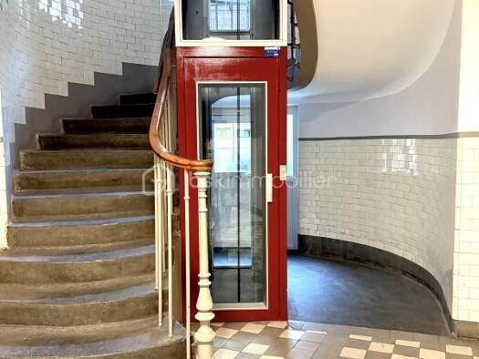 Appartement à vendre 325 000 € 2 pièces 1 chambre 39,3 m² 1er étage Epinettes-Bessières Paris 17ème arrondissement 75017