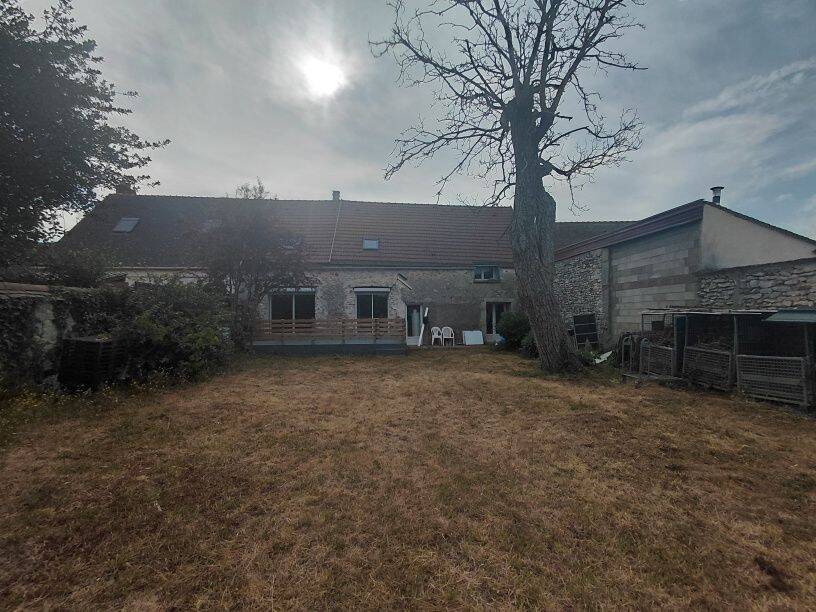 Maison 6 pièces 150 m² · à Sainville · 150 m² · 299 900 €