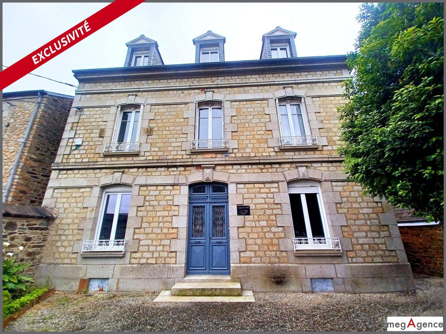 Appartement 4 pièces 82 m² · à Fougères · 82 m² · 114 000 €