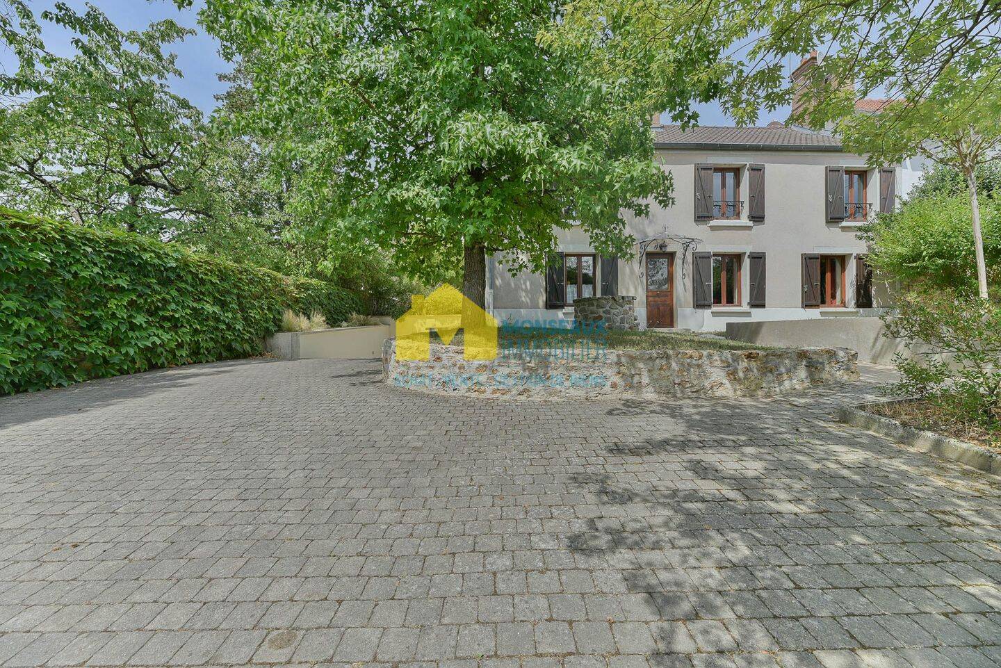 Maison 7 pièces 152 m² · à Marcoussis · 152 m² · 449 000 €