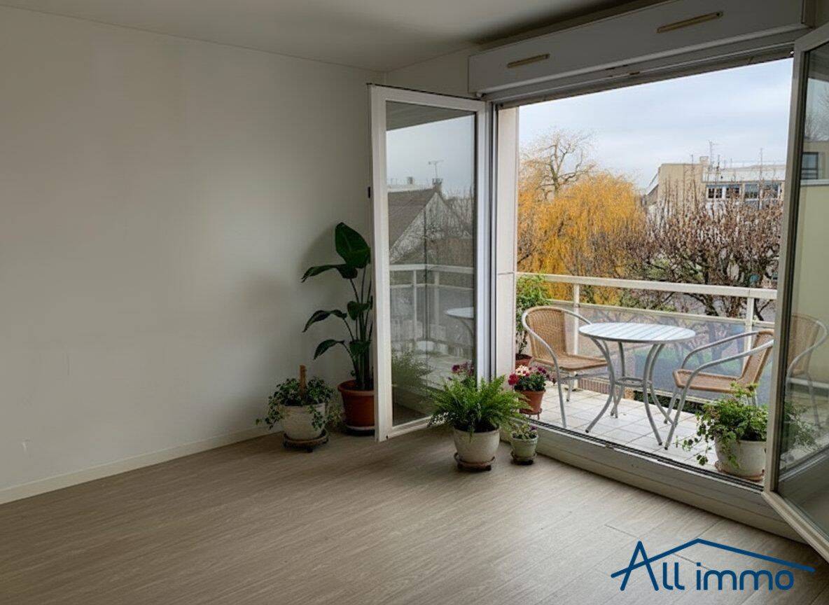 Appartement 1 pièce 24 m² · à Saint-Maur-des-Fossés · 24,1 m² · 147 000 €