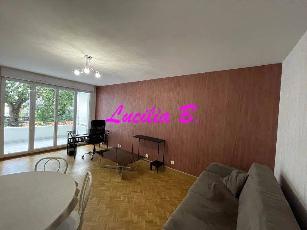 Appartement 2 pièces 42 m² · à Tours · 41,7 m² · 765 €