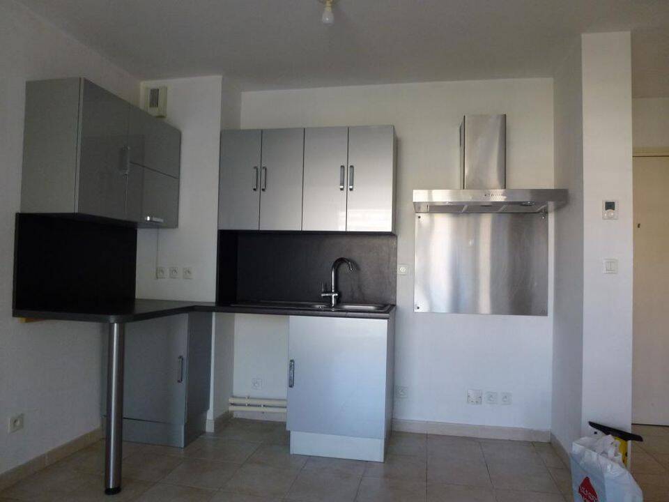 Appartement 2 pièces 45 m² · à Istres · 45 m² · 670 €/mois