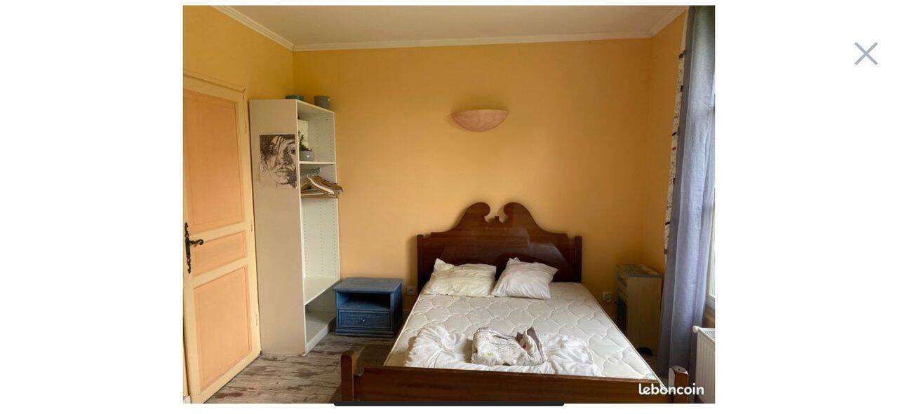 Appartement 1 pièce 15 m² · à Magny-les-Hameaux · 15 m² · 800 €