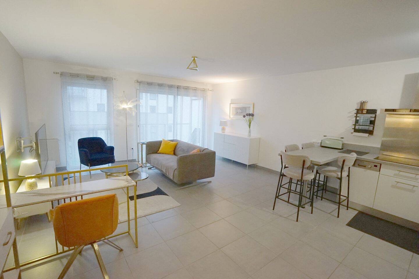 Appartement 3 pièces 76 m² · à La Madeleine · 76,5 m² · 1 430 €/mois
