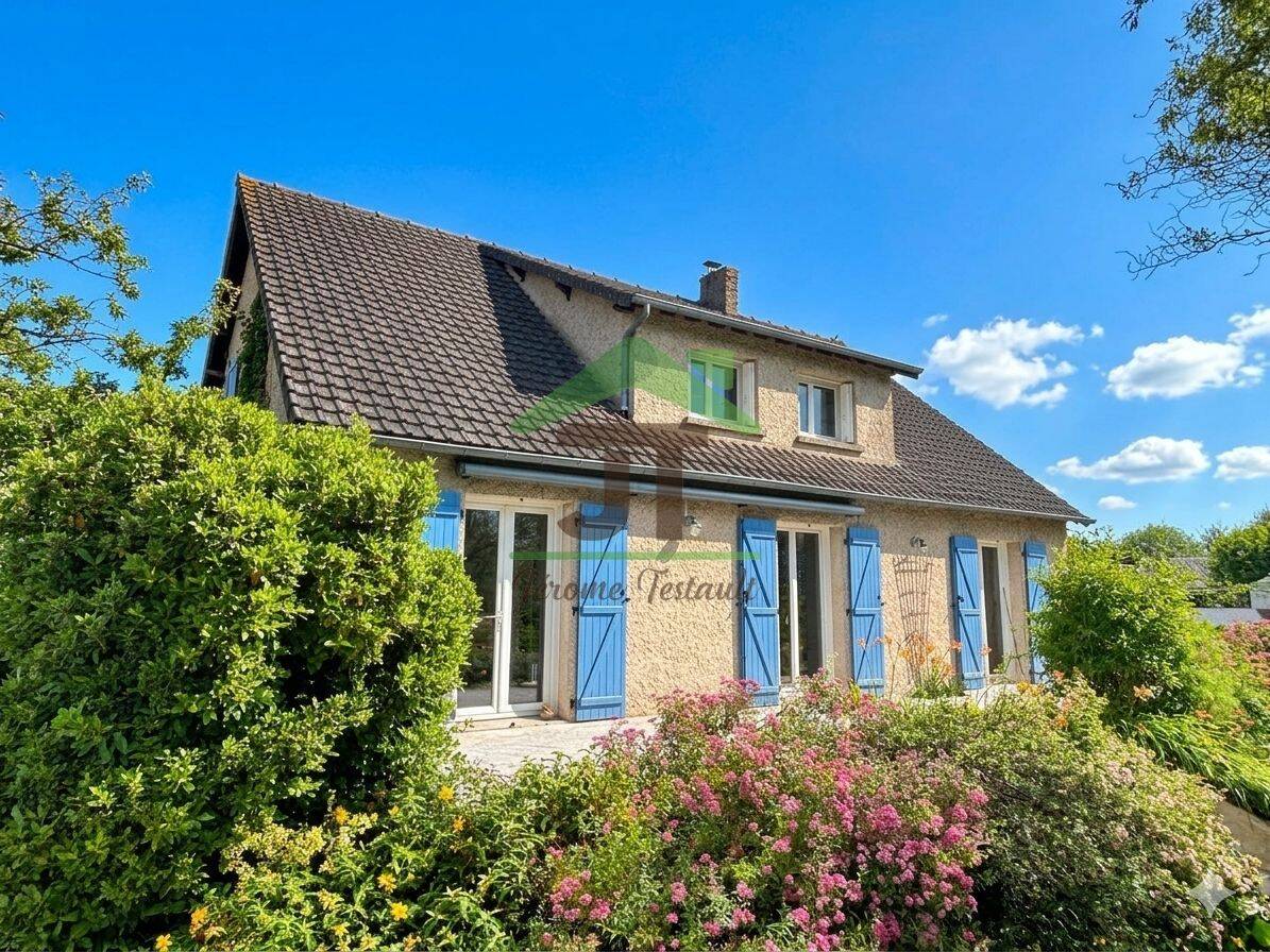 Maison 8 pièces 159 m² · à Châteaudun · 158,5 m² · 245 000 €