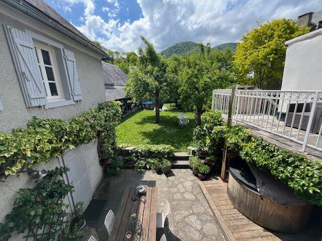 Maison 9 pièces 212 m² · à Arreau · 212 m² · 590 000 €