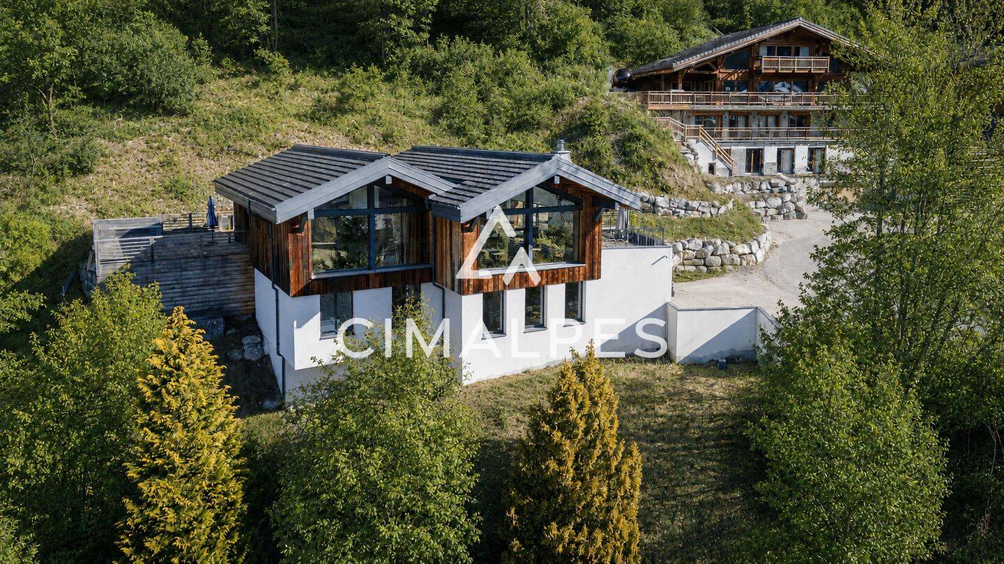 Maison 6 pièces 210 m² · à Morzine · 210 m² · 2 150 000 €