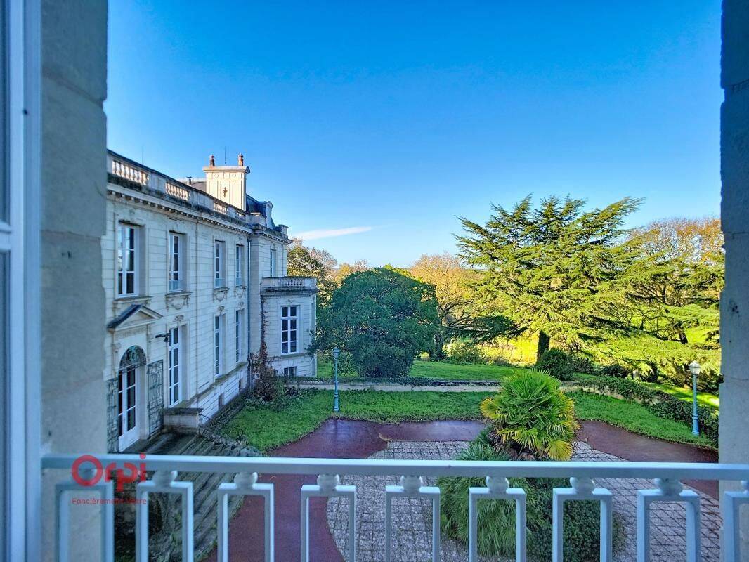 4 pièces 119 m² · à Mûrs-Erigné · 118,5 m² · 1 290 €