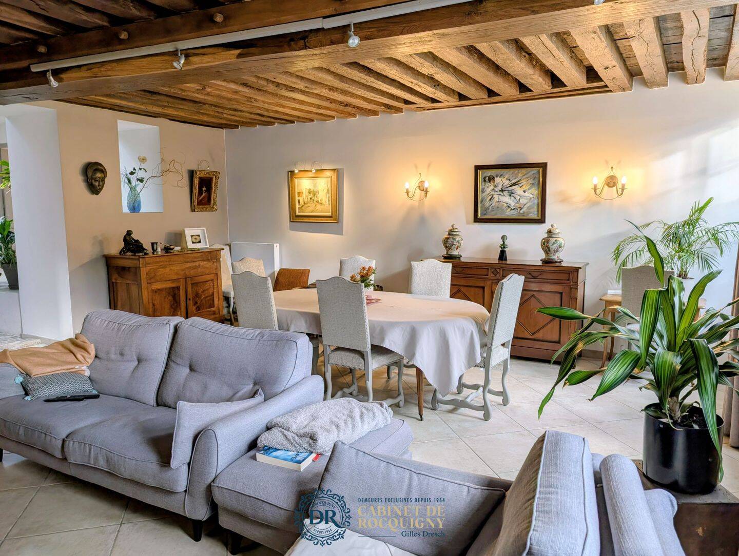 Maison 7 pièces 200 m² · à Orléans · 200 m² · 687 000 €