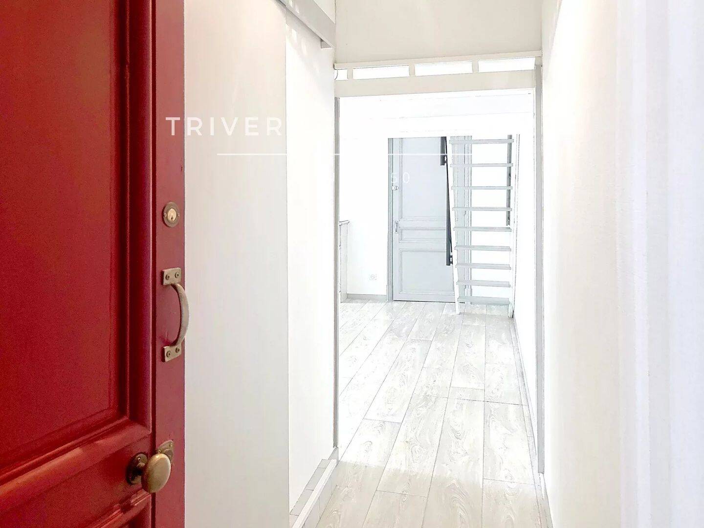 Appartement 1 pièce 36 m² · à Cannes · 35,9 m² · 870 €