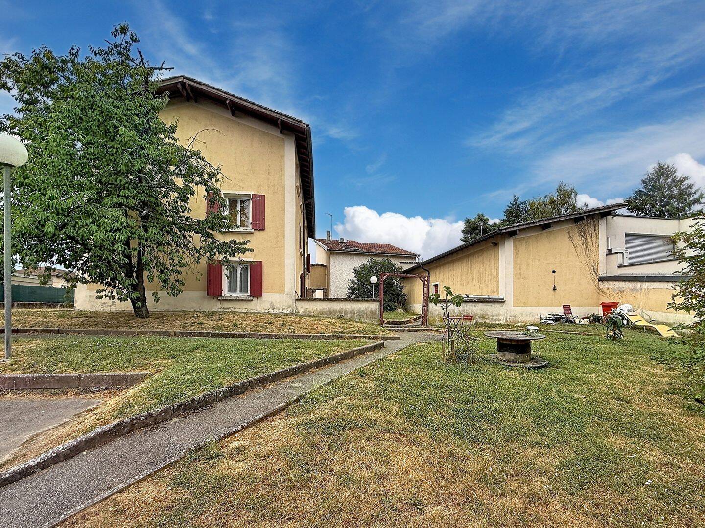 Appartement 2 pièces 44 m² · à Cailloux-sur-Fontaines · 43,6 m² · 678 €