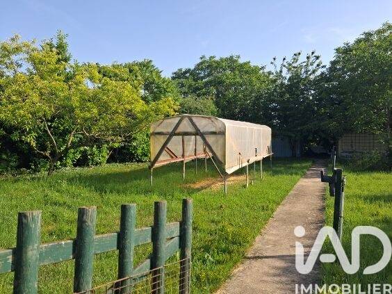 Maison 3 pièces 182 m² · à Manthelan · 182 m² · 239 000 €