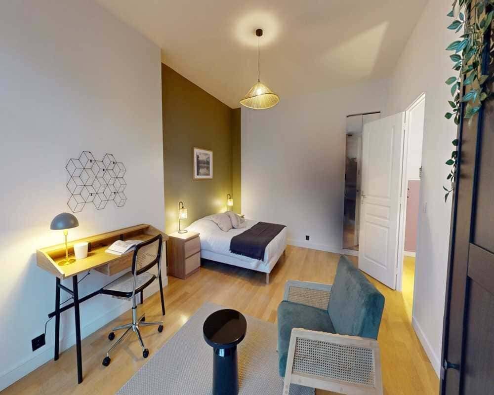 1 pièce 15 m² · à Paris 2ème Arrondissement · 15 m² · 1 290 €