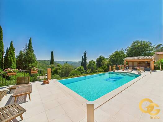 Maison à vendre 769 000 € 5 pièces 3 chambres 130 m² 2 900 m² de terrain Le Tignet 06530