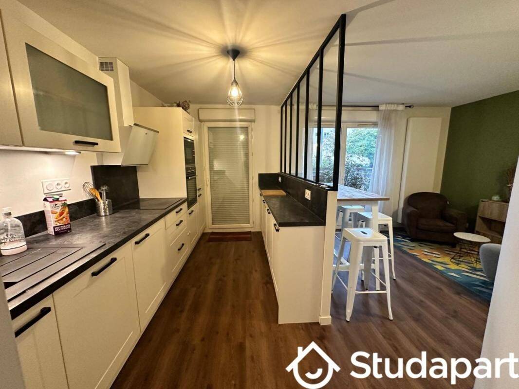 1 pièce 9 m² · à Nantes · 9 m² · 470 €/mois