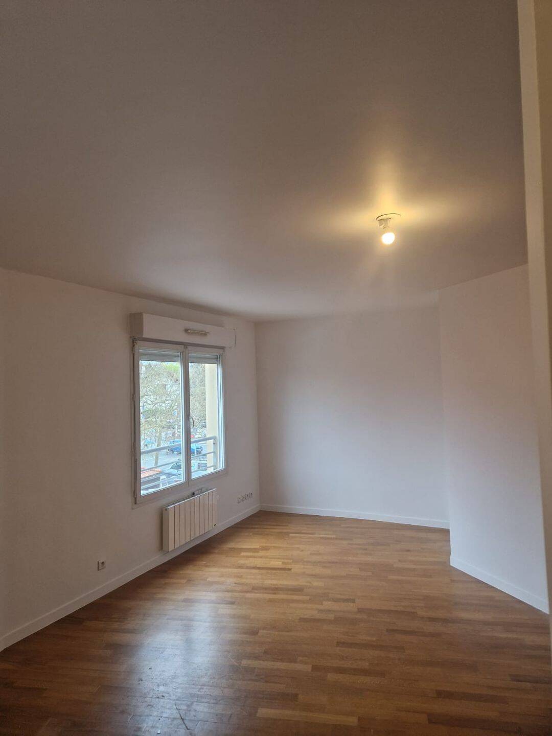Appartement 3 pièces 61 m² · à Brétigny-sur-Orge · 61 m² · 1 050 €