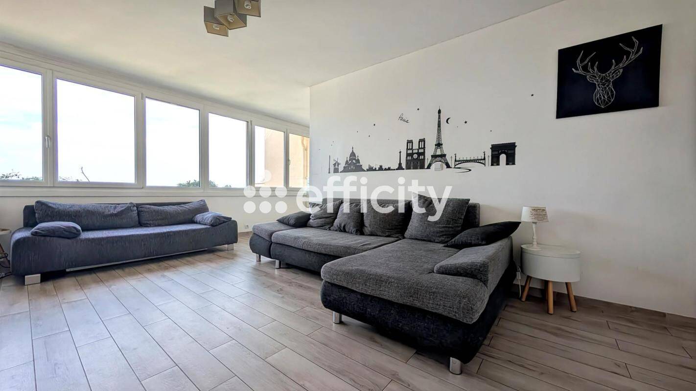 Appartement 5 pièces 101 m² · à Torcy · 101 m² · 294 000 €