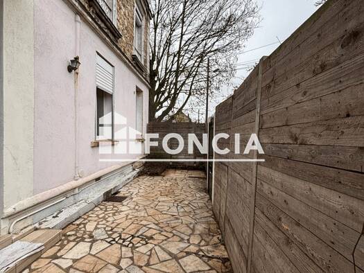 Appartement à louer 740 € 2 pièces 1 chambre 35,4 m² RDC Gare Ézanville 95460