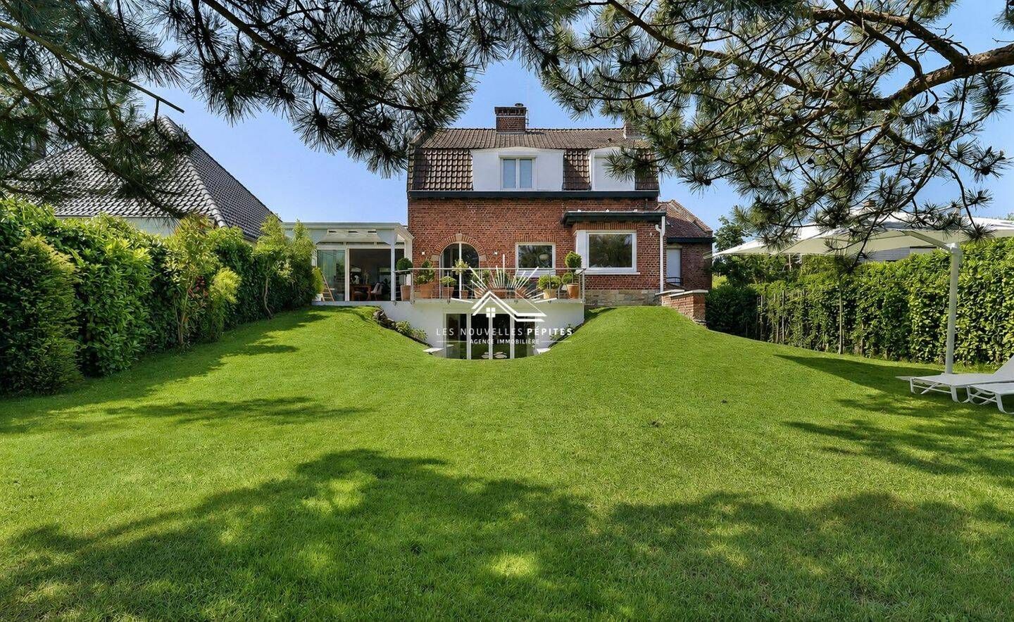 Maison 8 pièces 180 m² · à Toufflers · 180 m² · 669 000 €