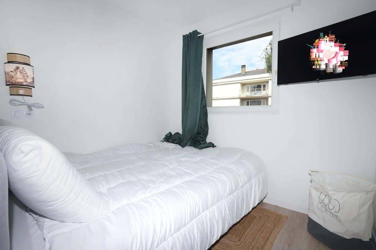 Chambre 1 - SAINT MICHEL 1 - Colocation — 1