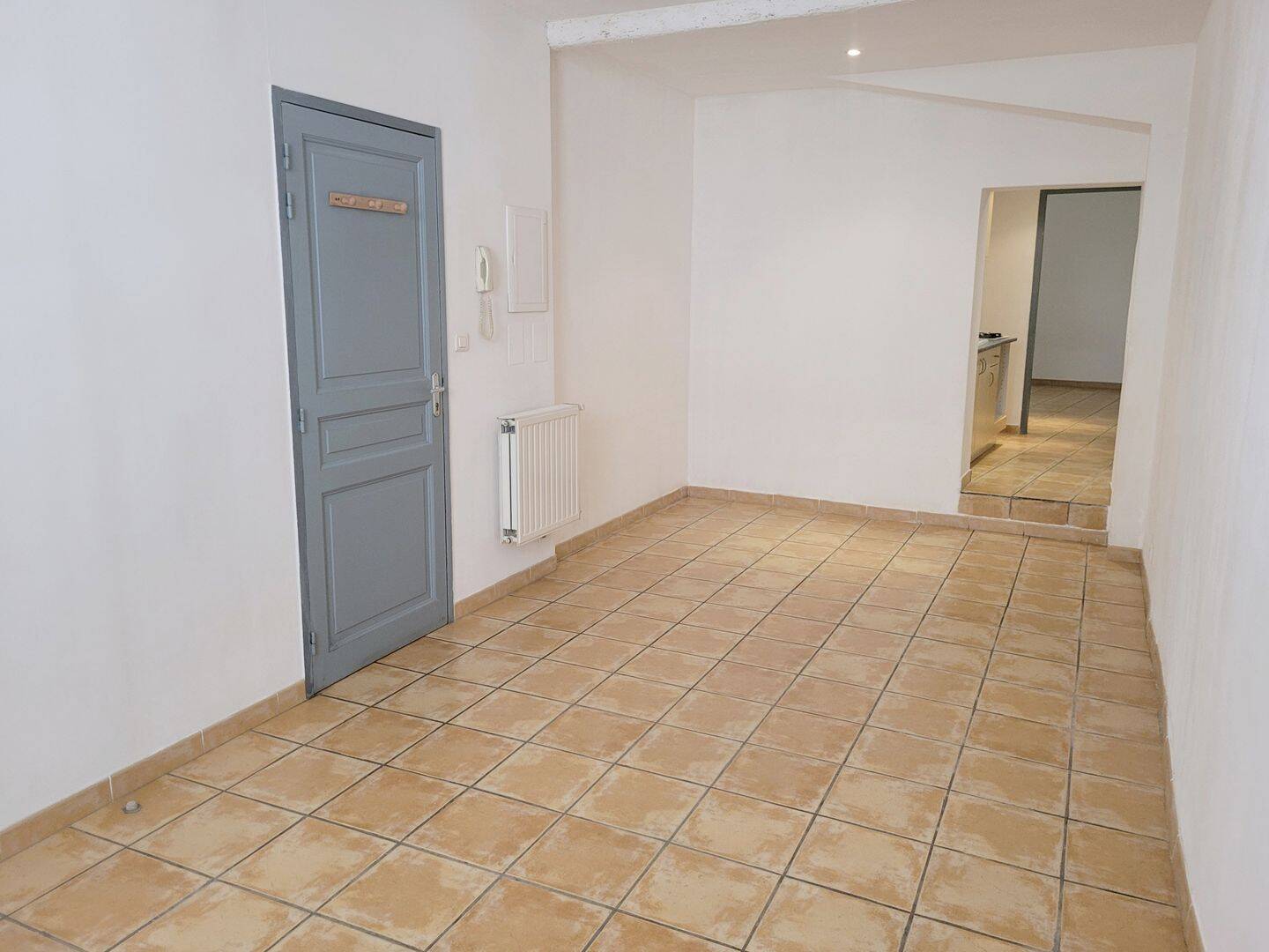 Appartement 2 pièces 47 m² · à Avignon · 47 m² · 470 €