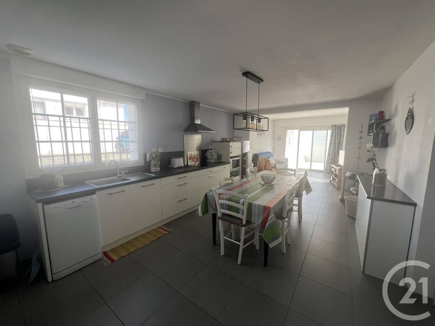 Appartement 3 pièces 65 m² · à Saint-Jean-de-Monts · 64,9 m² · 186 625 €