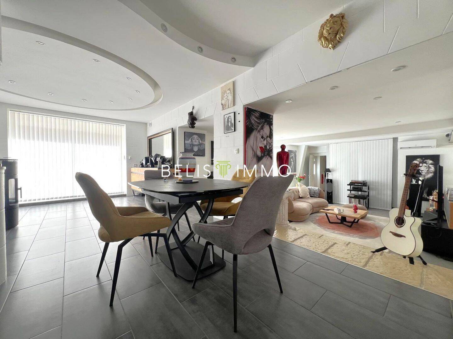 Maison 8 pièces 185 m² · à Savonnières · 185 m² · 469 125 €