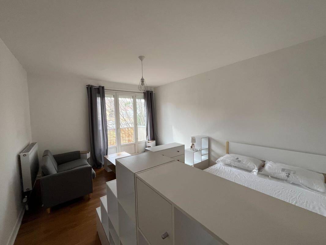 Appartement 1 pièce 30 m² · à Toulouse · 30 m² · 584 €