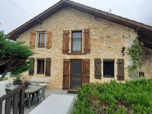 Maison à vendre 266 000 € 7 pièces 5 chambres 163 m² 1 550 m² de terrain Amou 40330