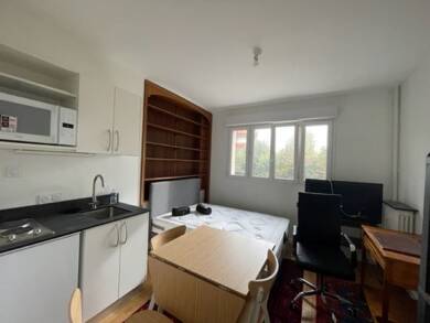 Appartement à louer 520 € 1 pièce 16 m² 3 étages Caen 14000