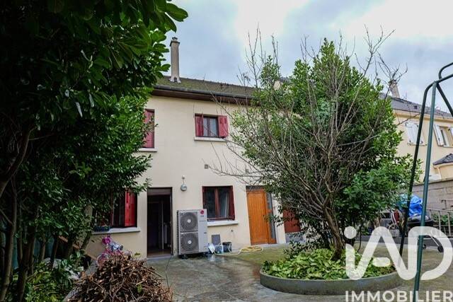 Maison 8 pièces 240 m² · à Bobigny · 240 m² · 583 000 €