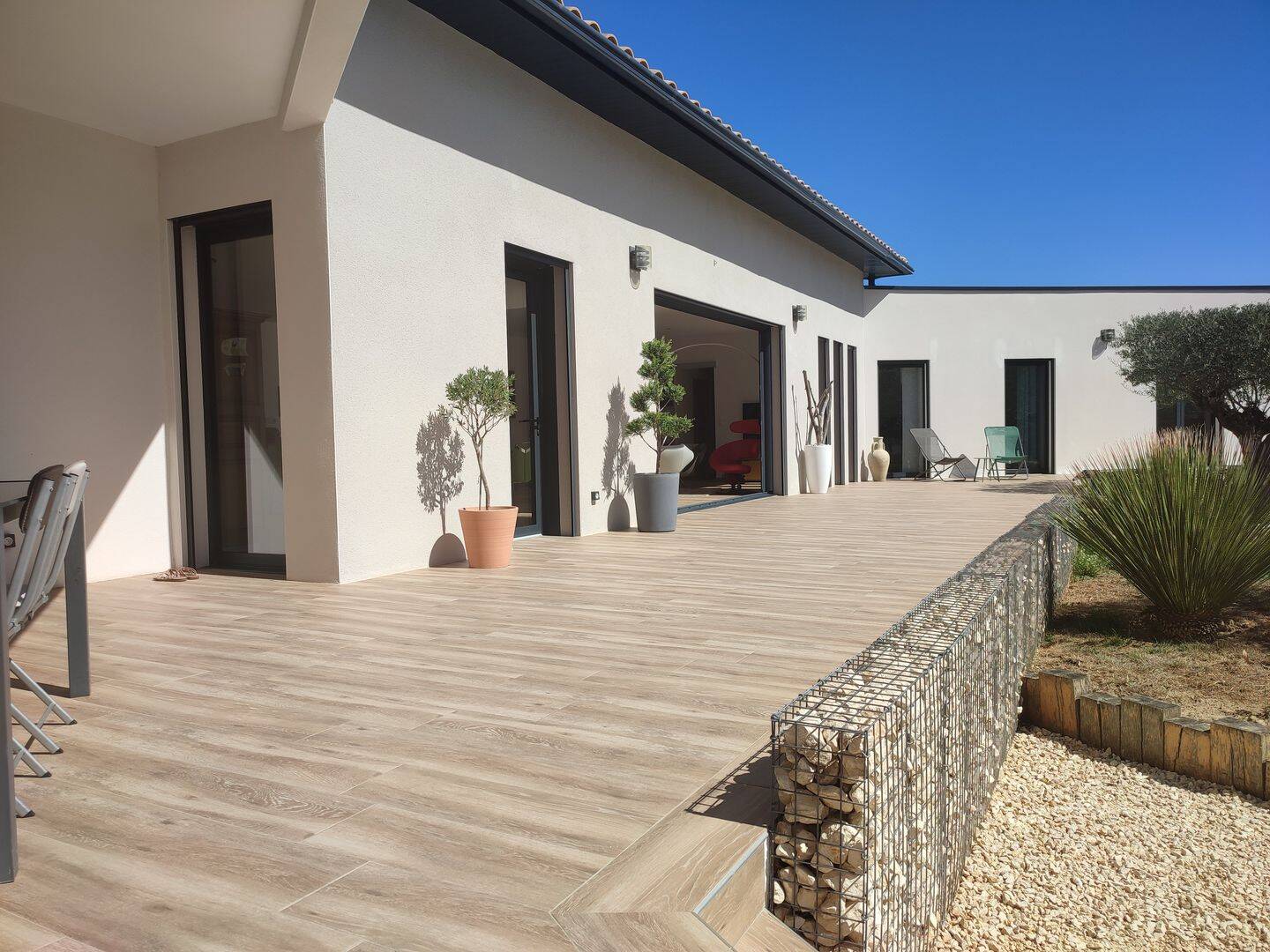Maison 5 pièces 146 m² · à Tavel · 146 m² · 583 000 €