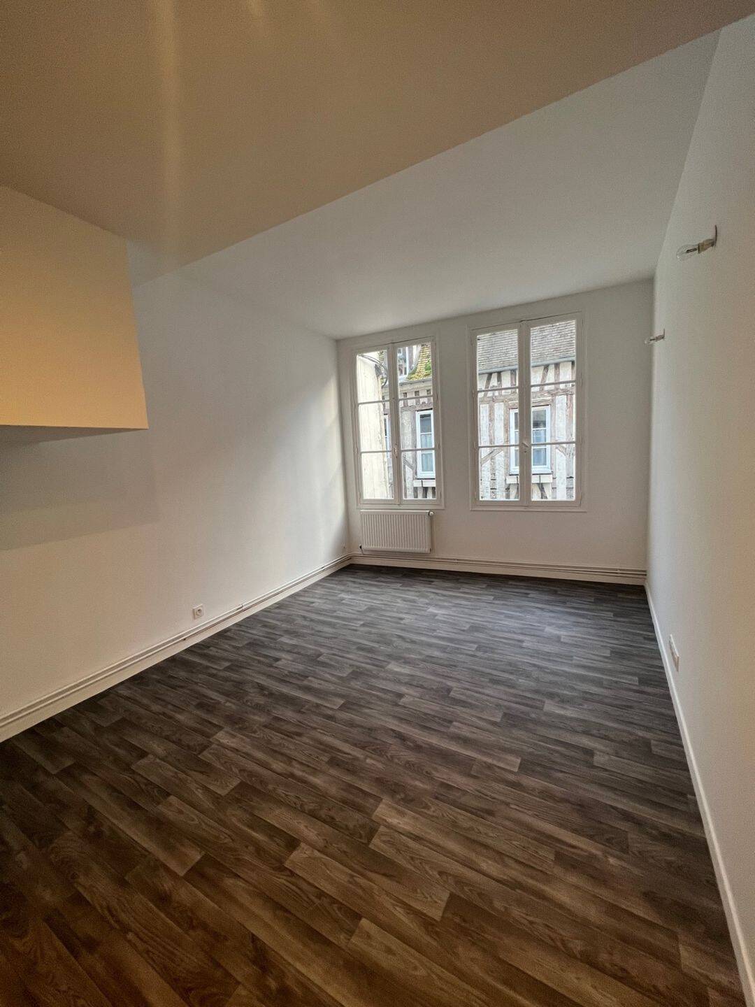 Appartement 2 pièces 48 m² · à Sens · 48,2 m² · 615 €