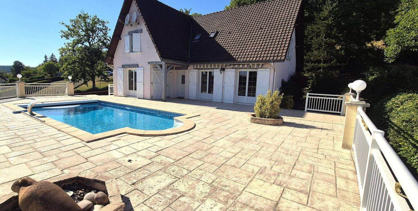 Maison 8 pièces 166 m² · à Chevillon · 166 m² · 276 900 €