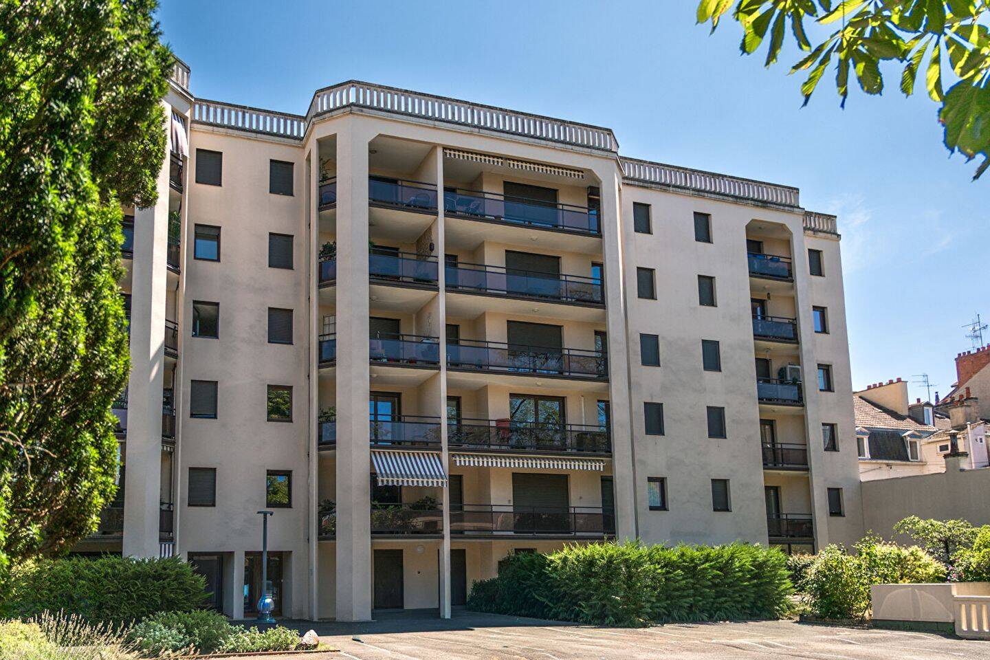 Appartement 4 pièces 95 m² · à Dijon · 95 m² · 290 000 €