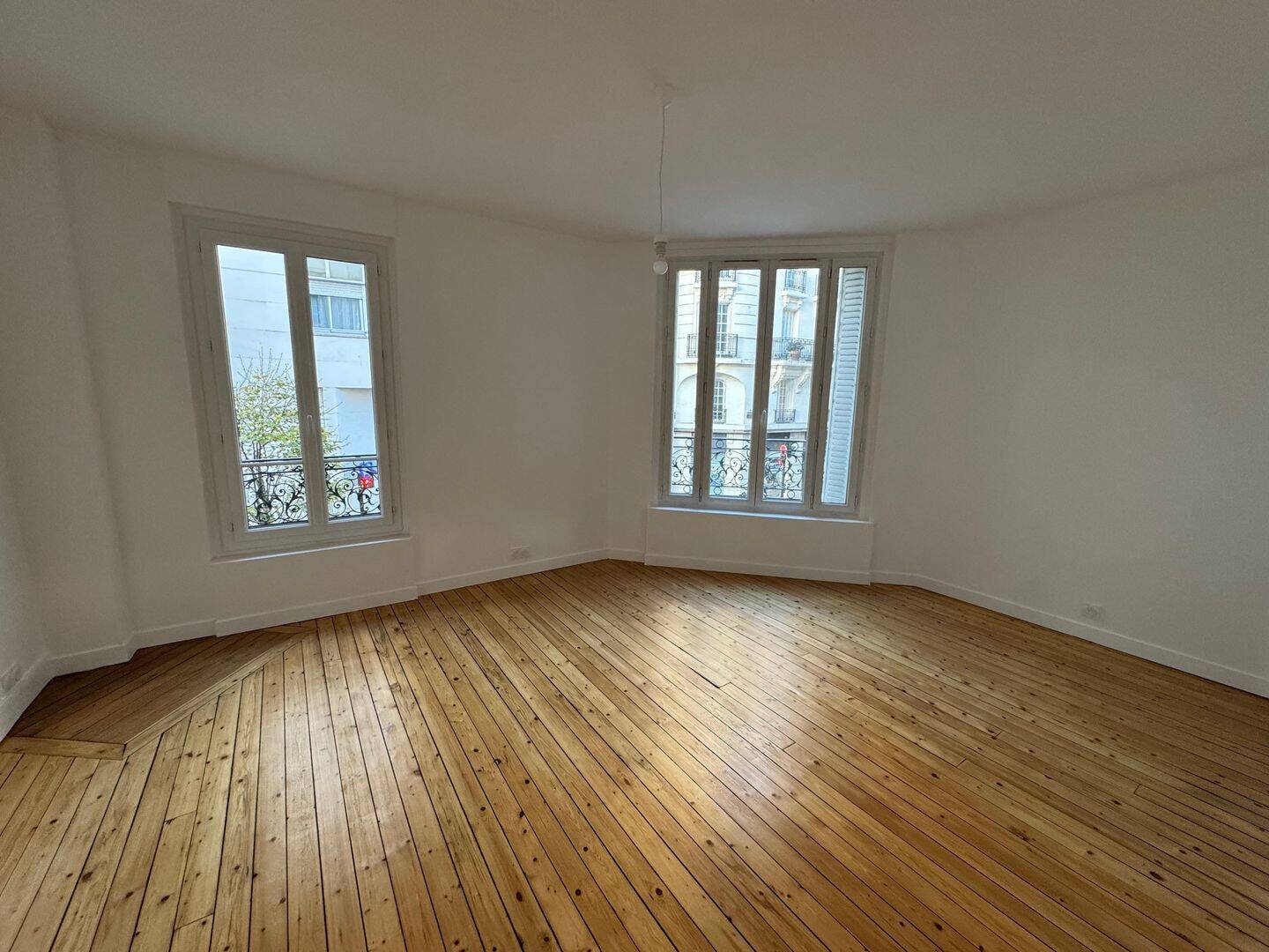 Appartement 3 pièces 56 m² · à Levallois-Perret · 55,7 m² · 1 590 €