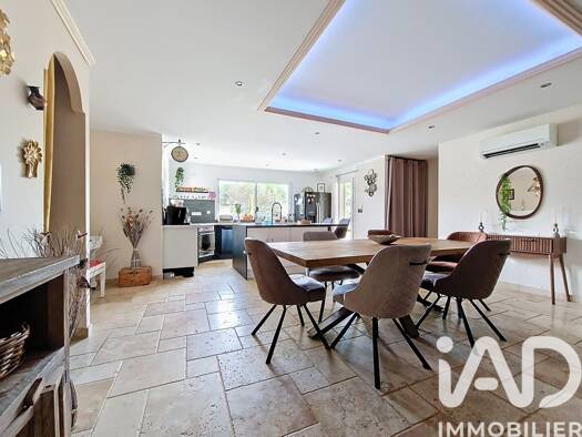 Maison de plain-pied à vendre 349 000 € 5 pièces 3 chambres 110 m² 333 m² de terrain Paulhan 34230