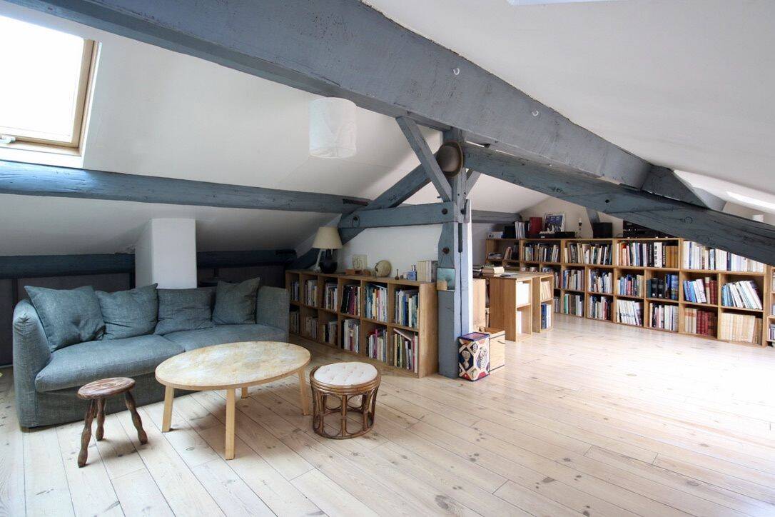 Appartement 5 pièces 162 m² · à Paris 20ème Arrondissement · 162 m² · 1 090 000 €