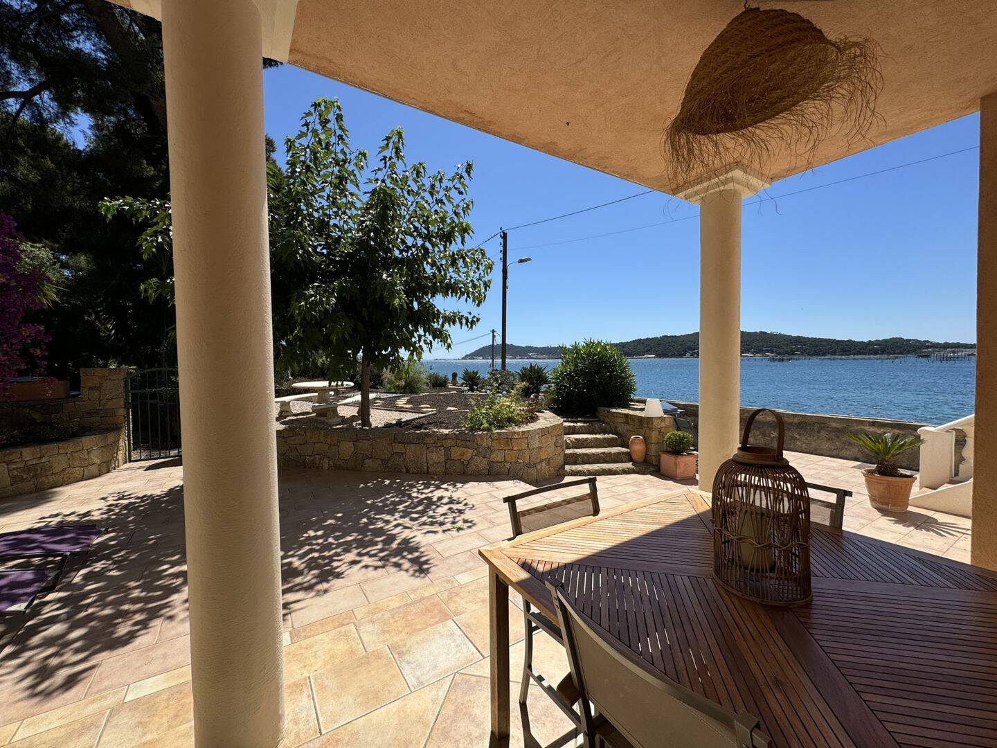 Maison 4 pièces 175 m² · à La Seyne-sur-Mer · 175 m² · 1 060 000 €