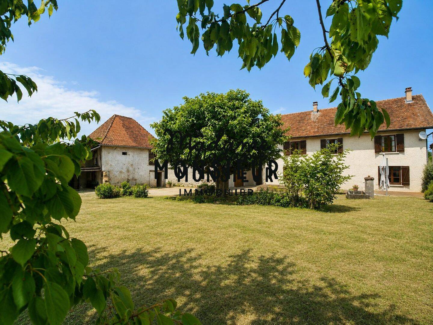 Maison 4 pièces 112 m² · à Saint-Jean-d'Avelanne · 112 m² · 160 000 €