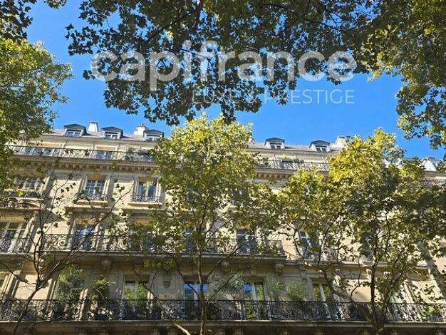 Espace bureau à vendre 1 150 000 € 70 m² de bureaux Chaillot Paris 16ème 75116