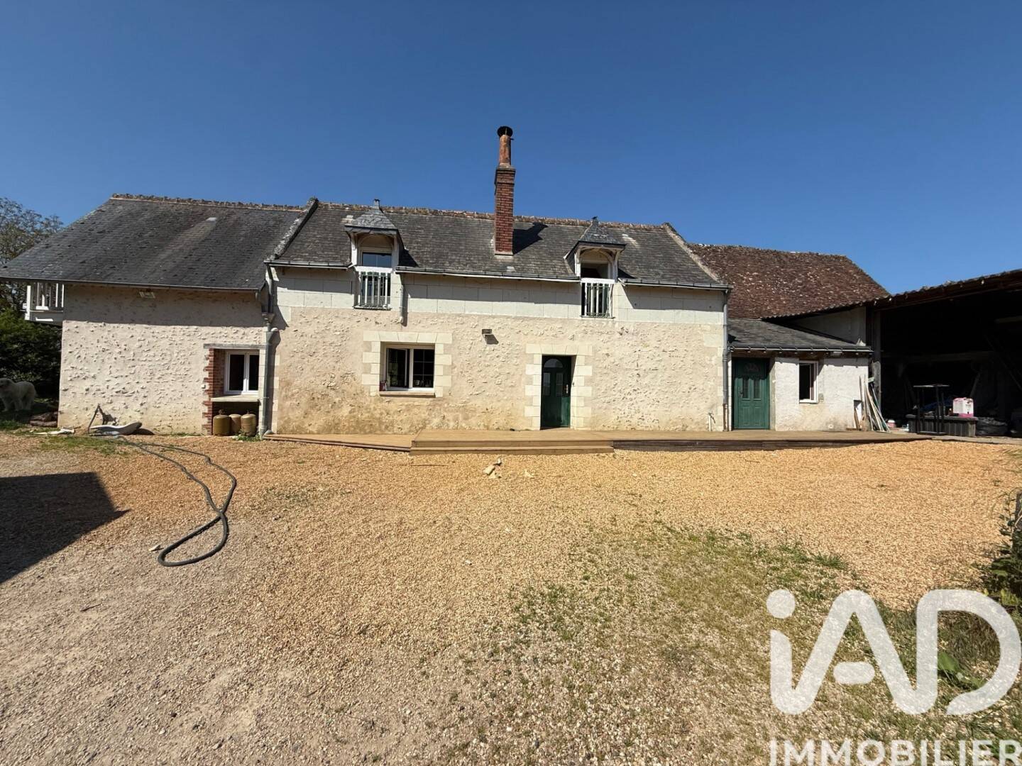 Maison 7 pièces 310 m² · à Rochecorbon · 310 m² · 399 360 €